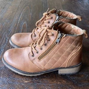 Steve Madden Leather Boots